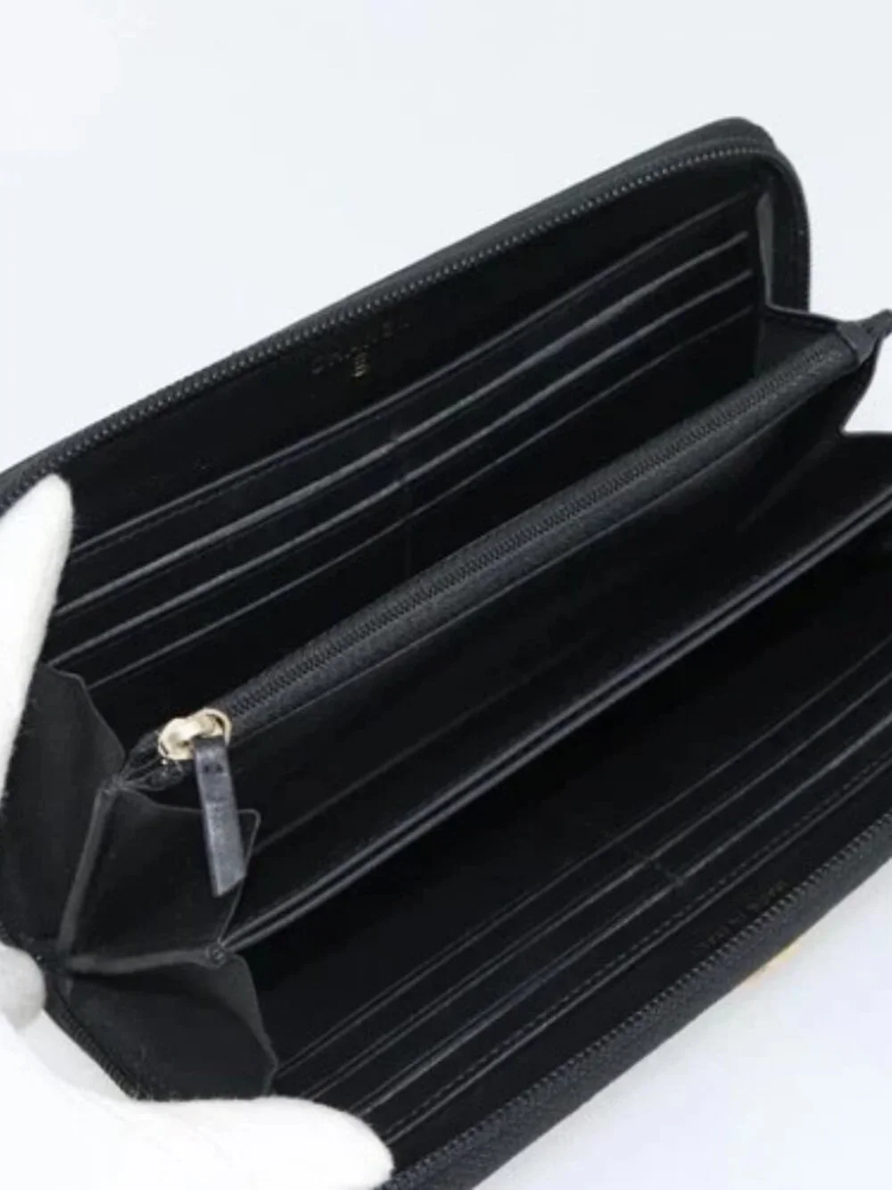CHANEL brand	chanel color	black